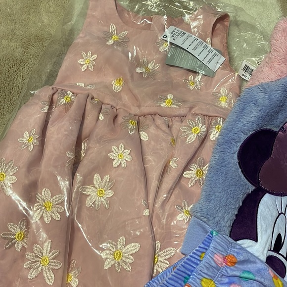 Size 4  Disney bundle ALL BRAND NEW. - Picture 2 of 5
